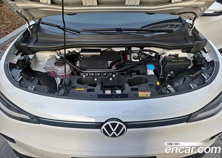 Volkswagen ID.4 2023 из KR, фото 9