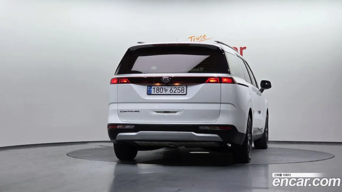 Kia Carnival 2021 из KR, фото 4