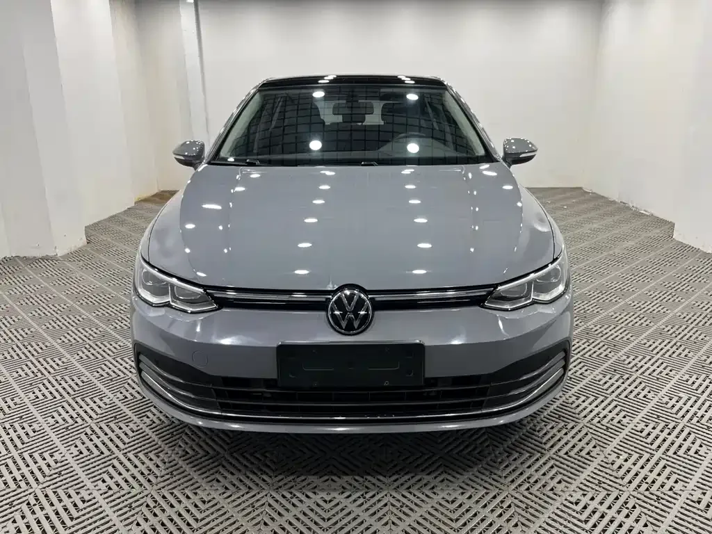 Volkswagen Golf 2021 из CN, фото 2