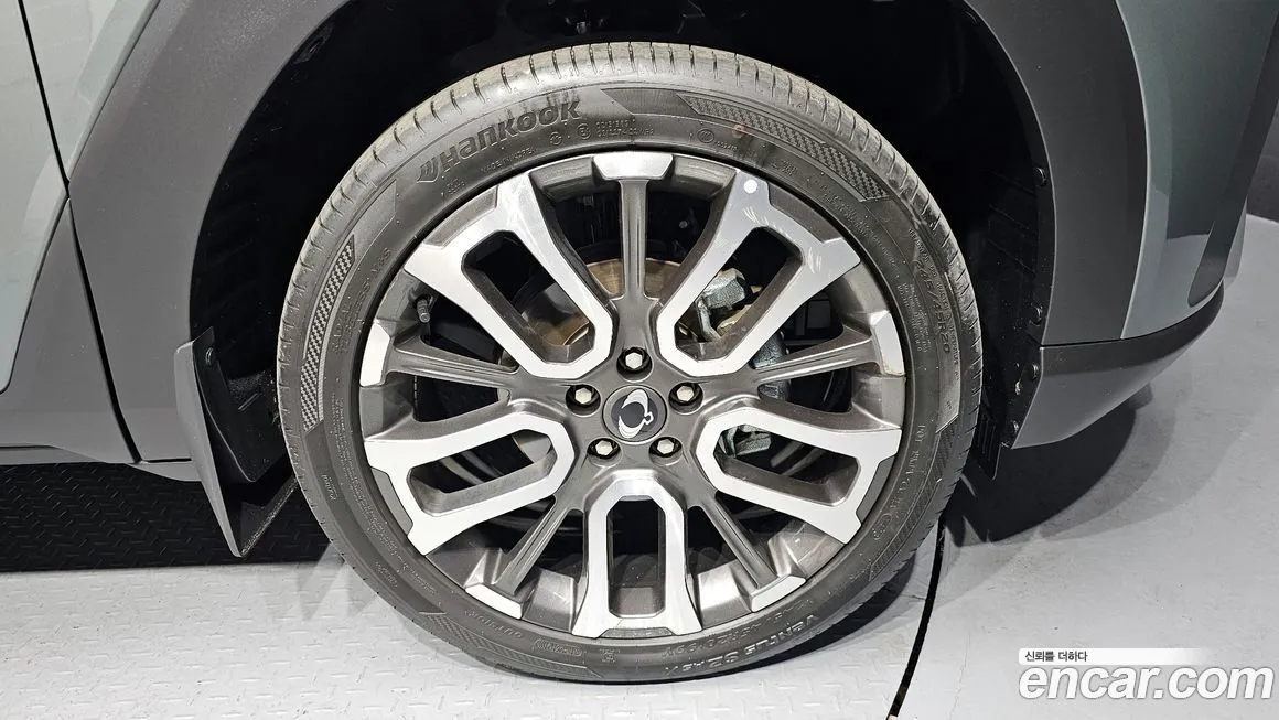 KG Mobility (Ssangyong) Torres 2024 из KR, фото 5