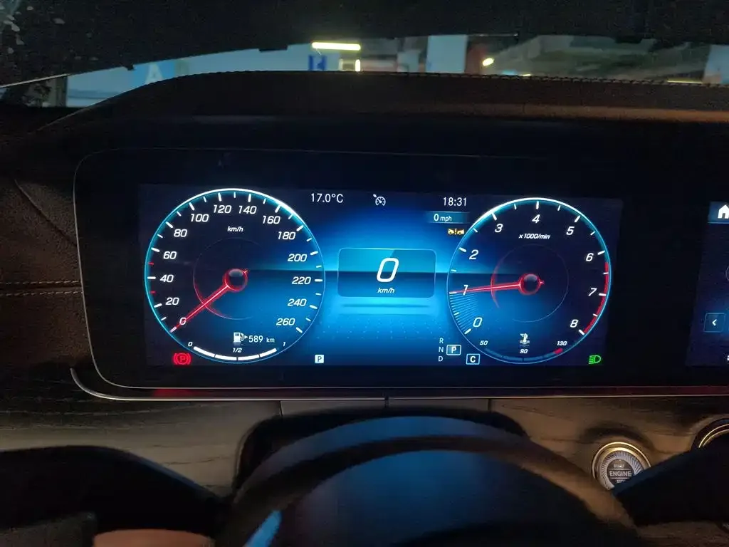 Mercedes-Benz E-Class 2023 из CN, фото 4