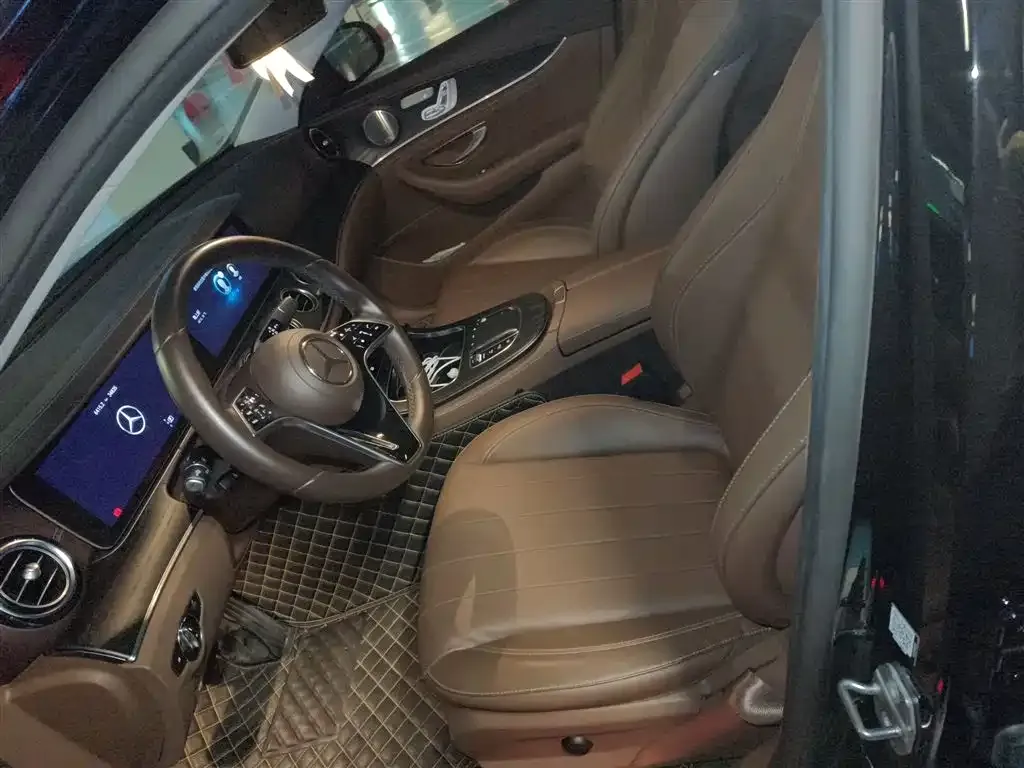 Mercedes-Benz E-Class 2023 из CN, фото 8