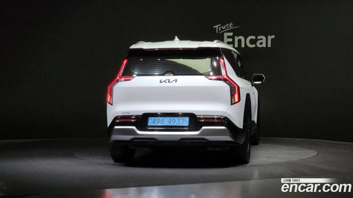 Kia EV9 — фото 4