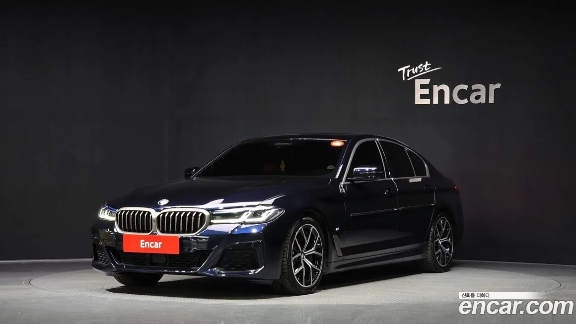 BMW 5-Series 2023 из KR, фото 1