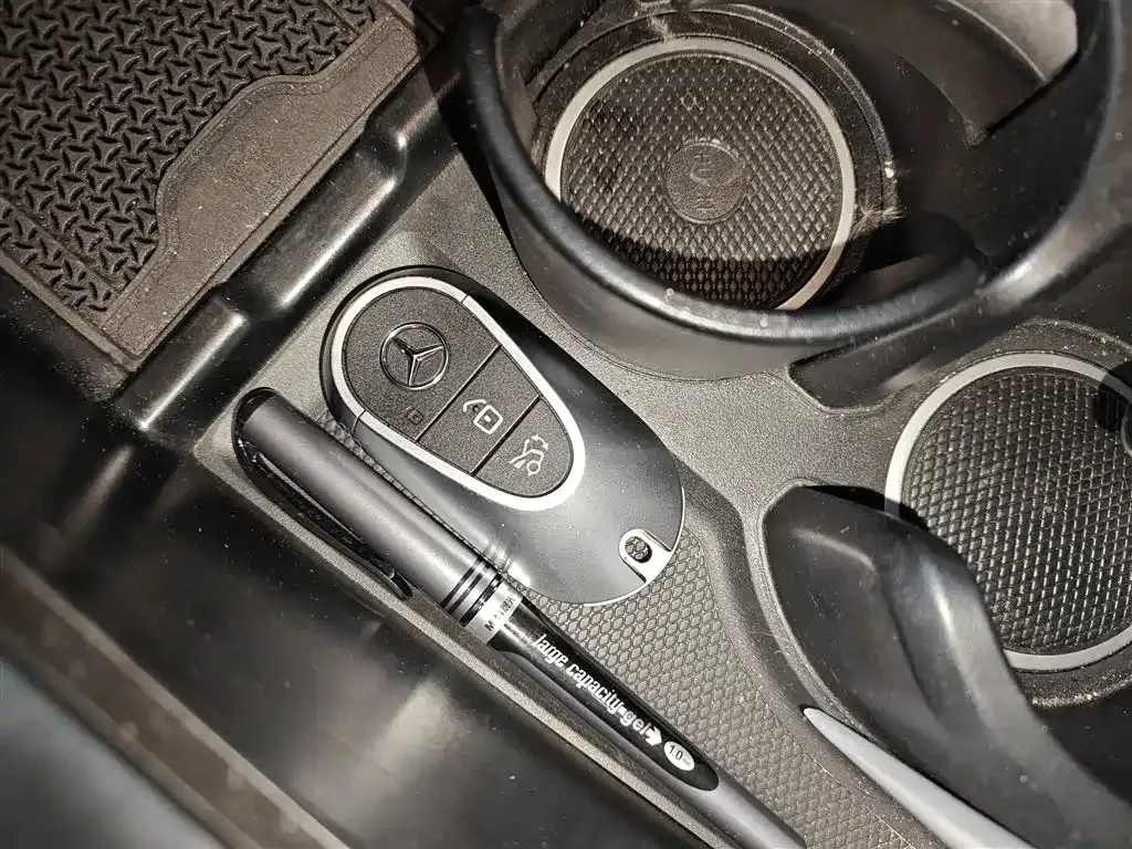 Mercedes-Benz GLC 2023 из CN, фото 9