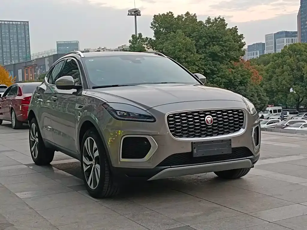 Jaguar E-PACE 2023 из CN, фото 3