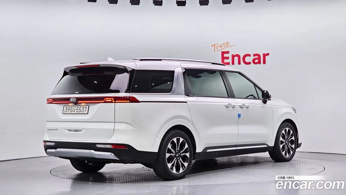 Kia Carnival 2021 из KR, фото 2