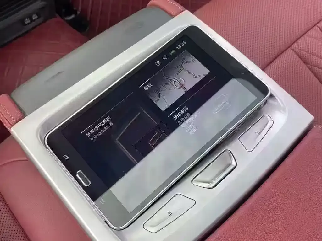 BMW 5 Series 2021 из CN, фото 7