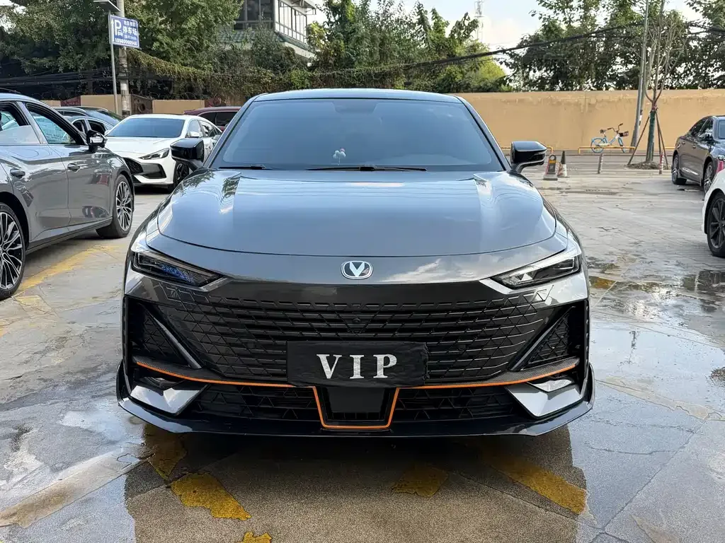 Changan UNI-V 2023 из CN, фото 2