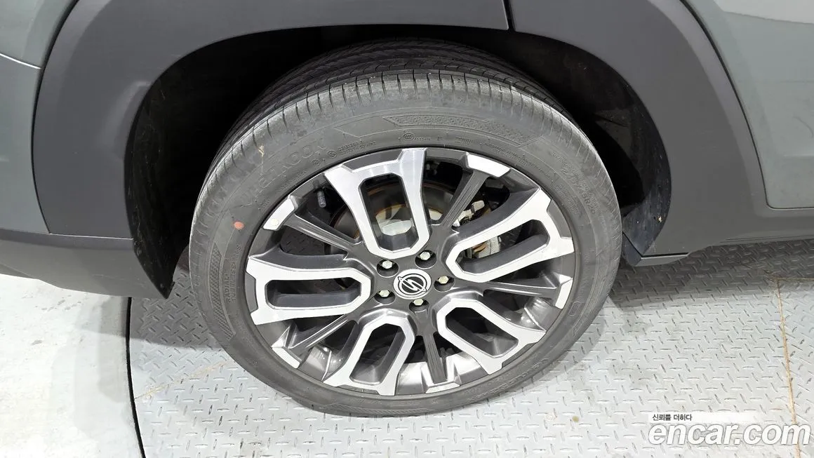 KG Mobility (Ssangyong) Torres 2023 из KR, фото 5