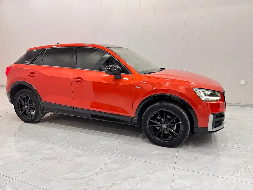 Audi Q2L 2021 из CN, фото 4