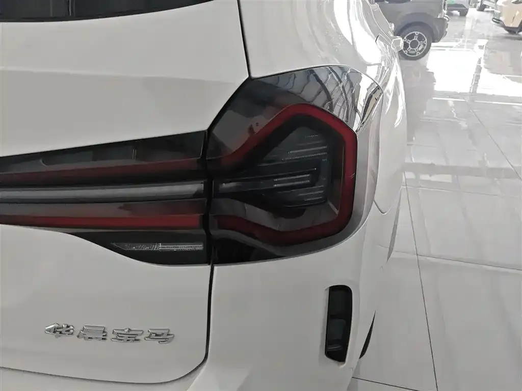 BMW iX3 2024 из CN, фото 8
