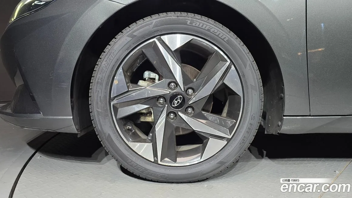 Hyundai AVANTE 2021 из KR, фото 5