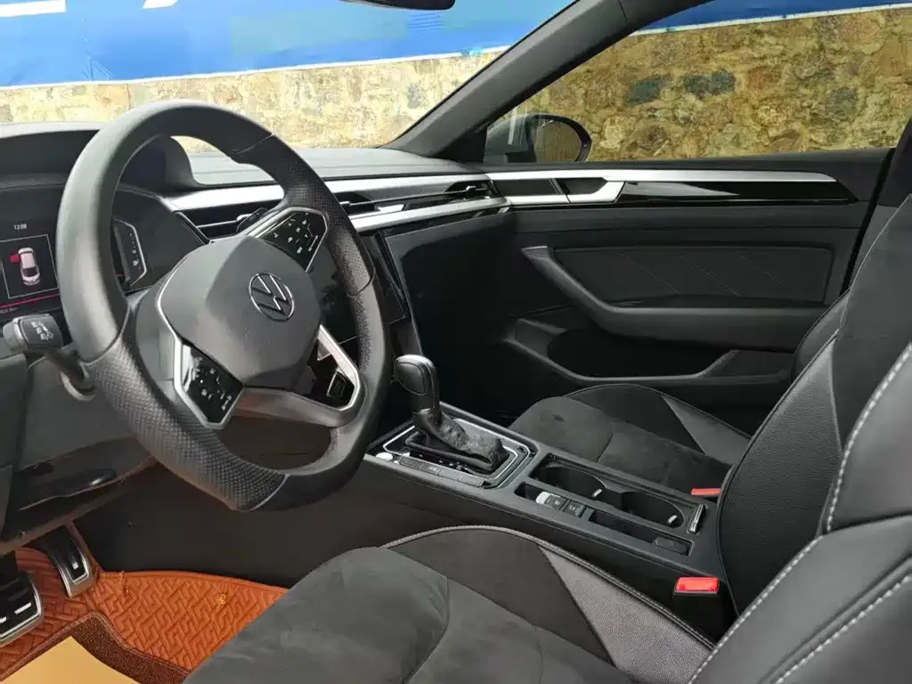 Volkswagen CC 2023 из CN, фото 4