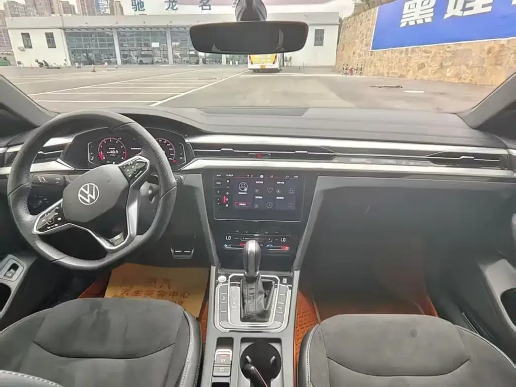 Volkswagen CC 2023 из CN, фото 5