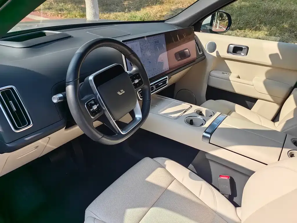 Li Auto L8 2023 из CN, фото 8