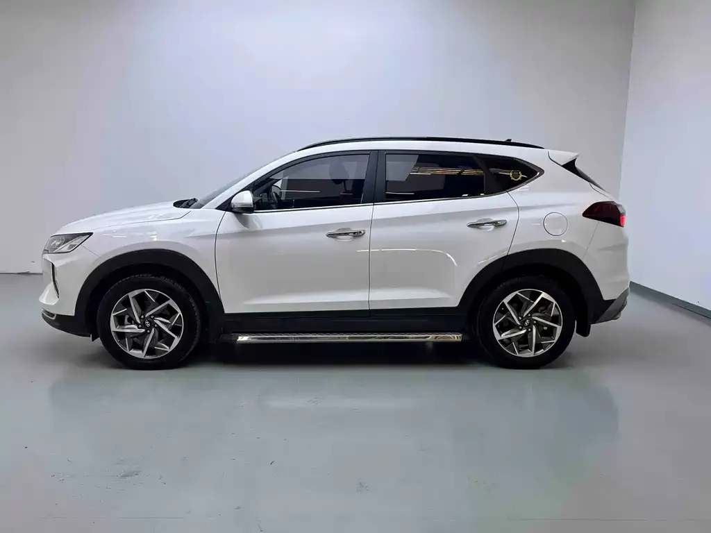 Hyundai Tucson 2021 из CN, фото 10