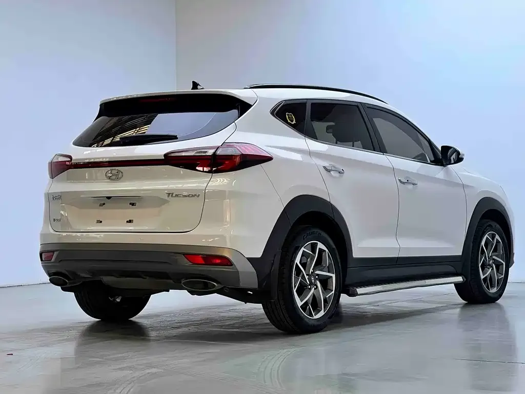 Hyundai Tucson 2021 из CN, фото 7