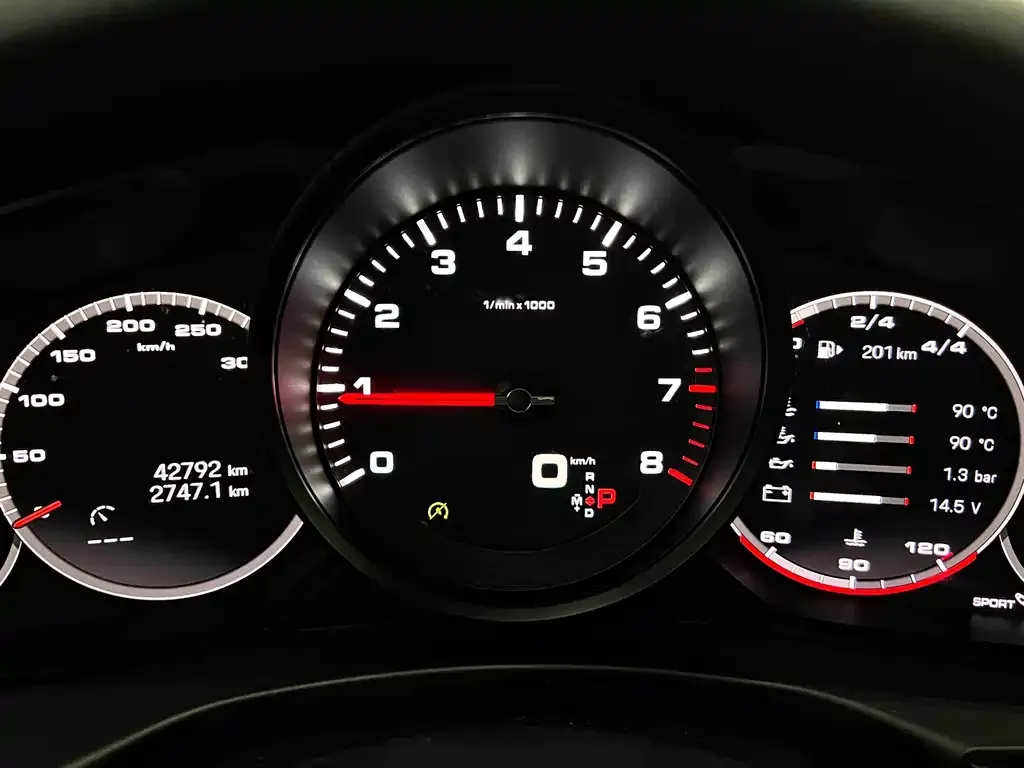 Porsche Panamera 2022 из CN, фото 4