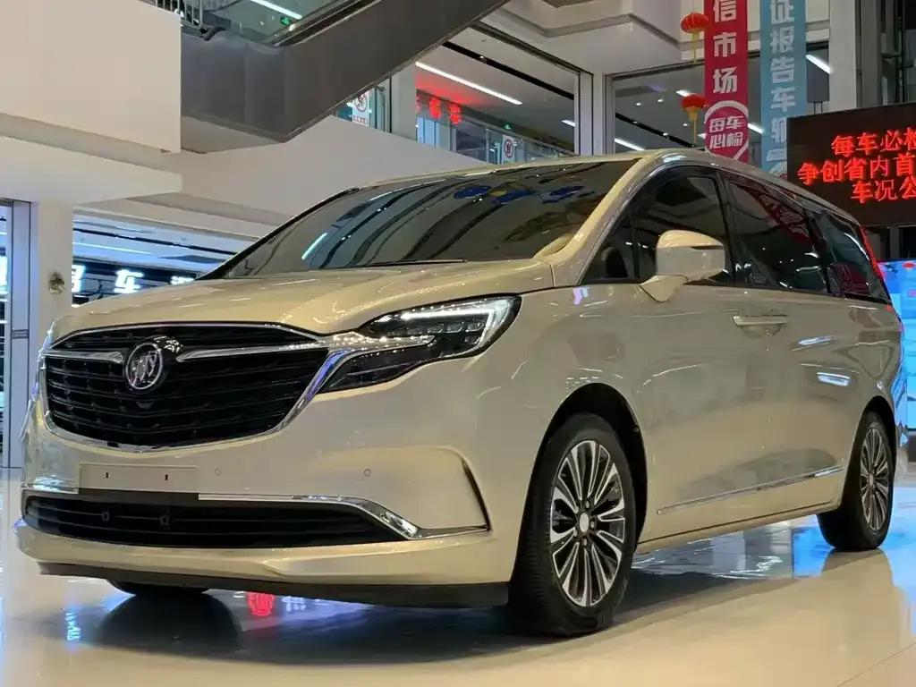 Buick GL8 2021 из CN, фото 1