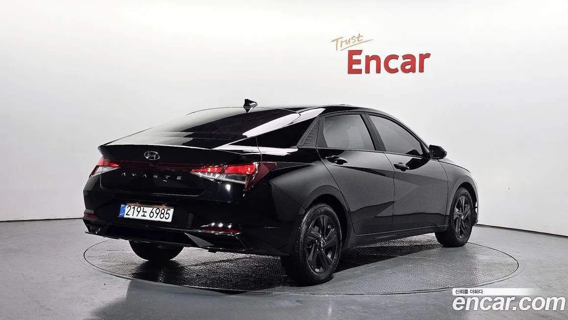 Hyundai AVANTE 2023 из KR, фото 2
