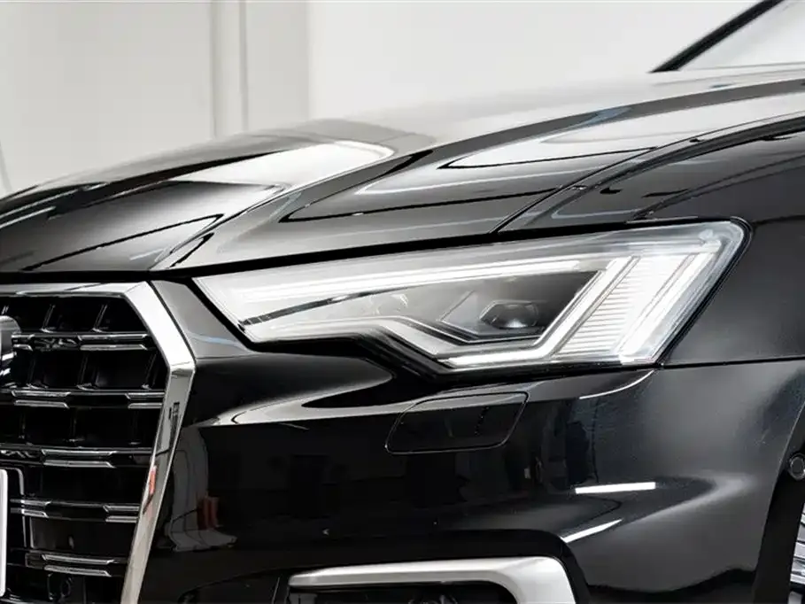 Audi A6L 2024 из CN, фото 4