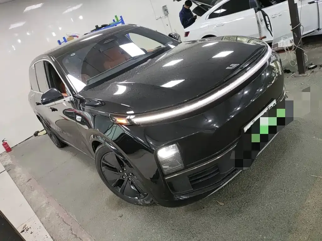 Li Auto L8 2024 из CN, фото 2