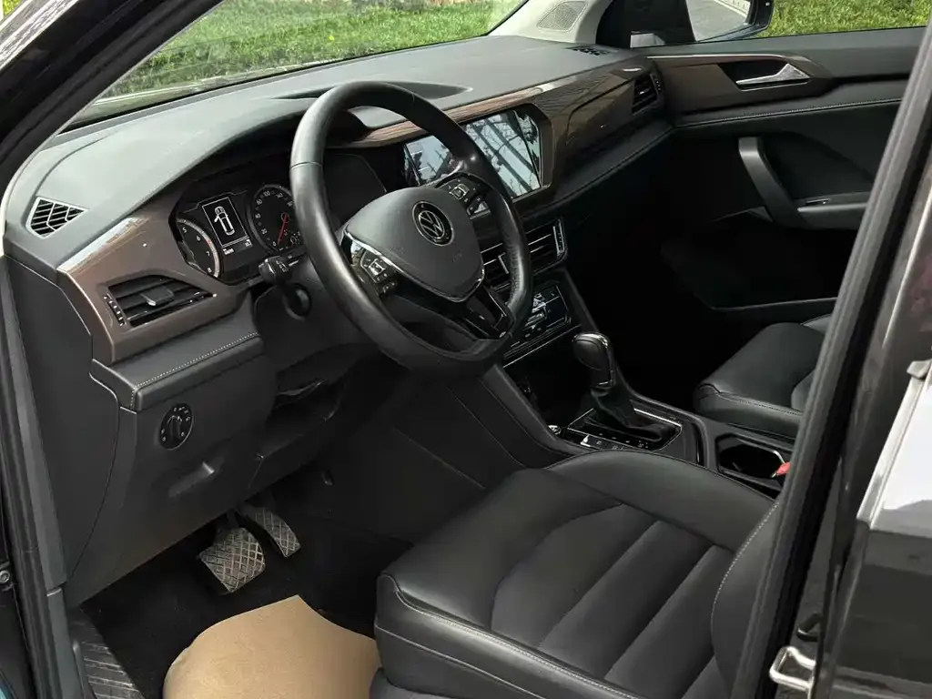Volkswagen Tharu 2021 из CN, фото 3