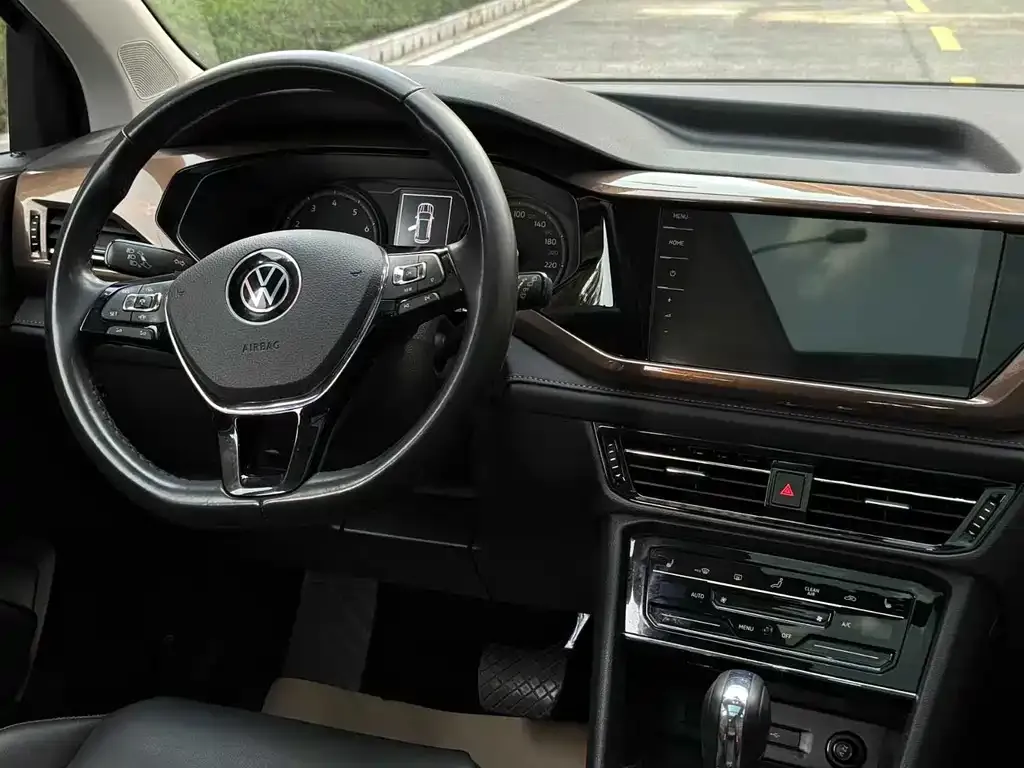 Volkswagen Tharu 2021 из CN, фото 6