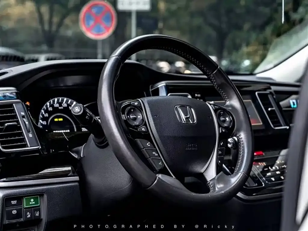 Honda Elysion 2021 из CN, фото 4