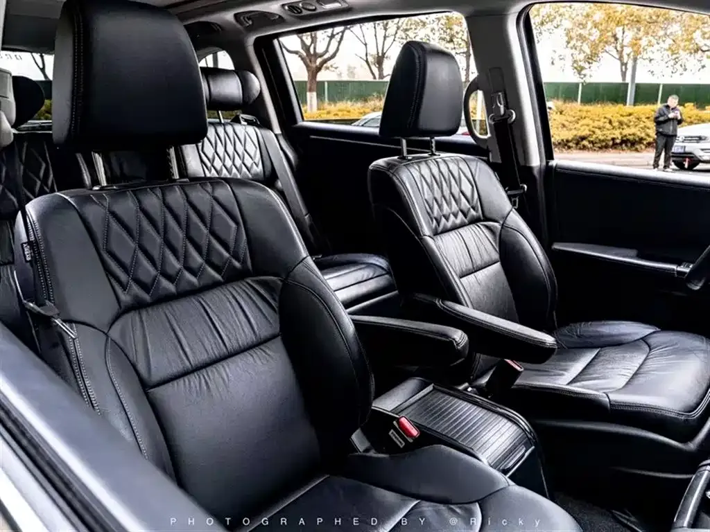 Honda Elysion 2021 из CN, фото 9