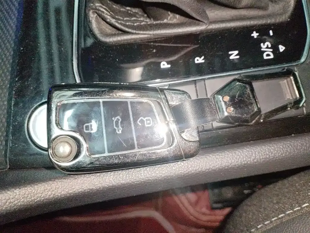 Volkswagen Tiguan L 2022 из CN, фото 9