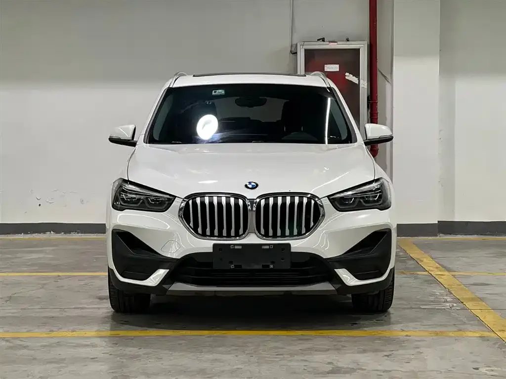 BMW X1 2021 из CN, фото 2
