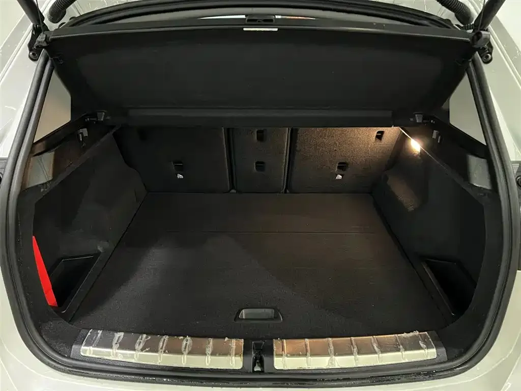 BMW X1 2021 из CN, фото 7