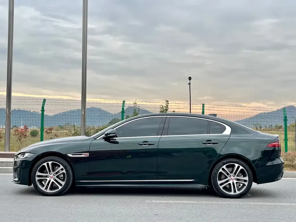 Jaguar XEL 2024 из CN, фото 10