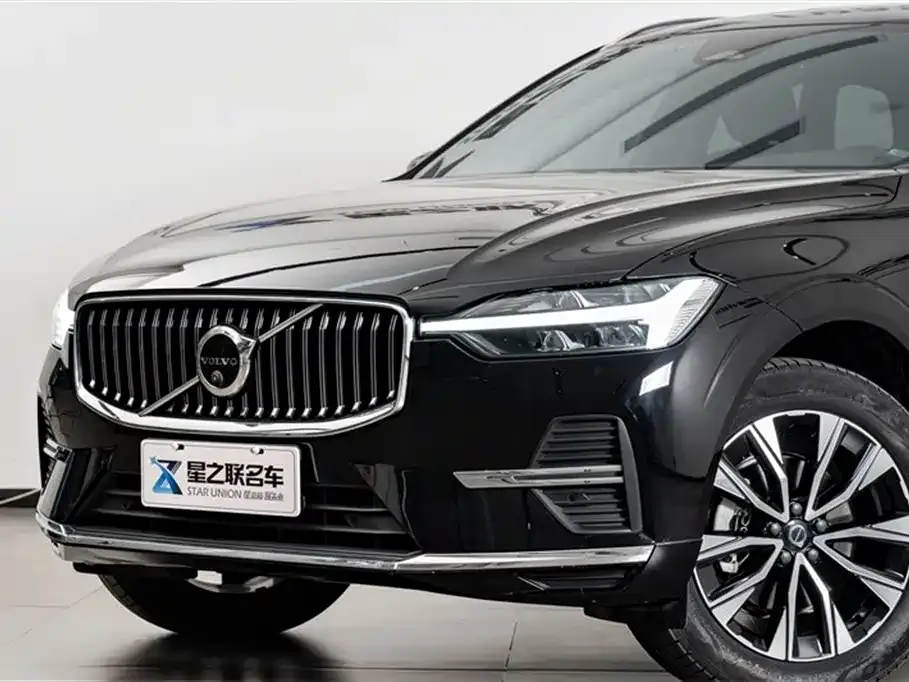 Volvo XC60 2024 из CN, фото 4