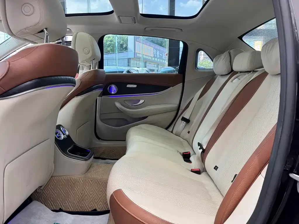 Mercedes-Benz E-Class 2022 из CN, фото 10