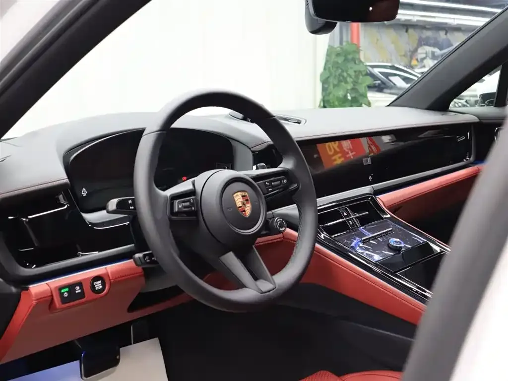Porsche Panamera 2025 из CN, фото 7