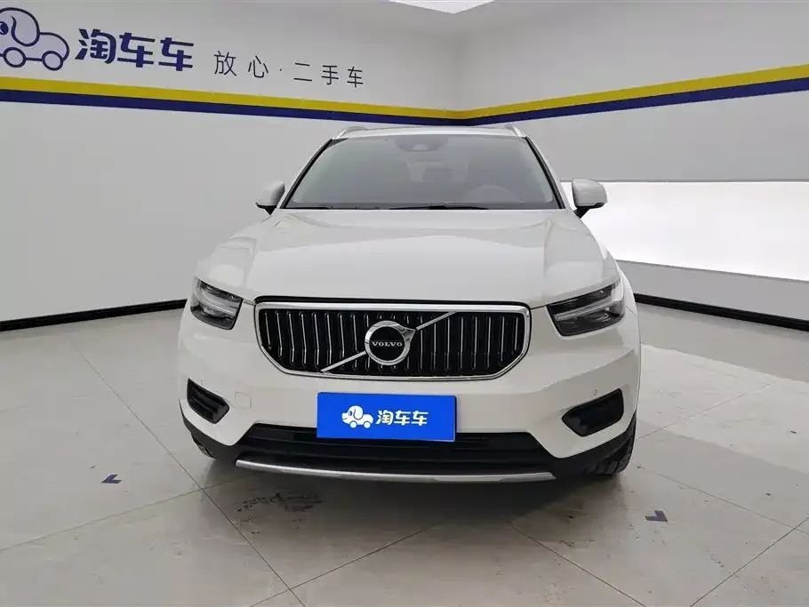 Volvo XC40 2021 из CN, фото 2