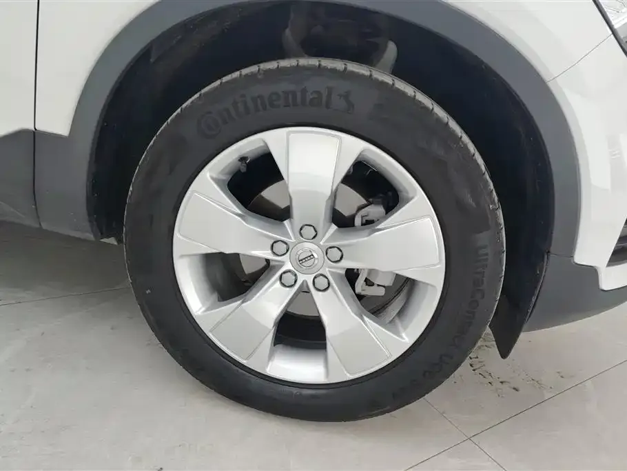 Volvo XC40 2021 из CN, фото 6