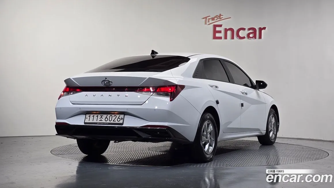 Hyundai AVANTE 2021 из KR, фото 2