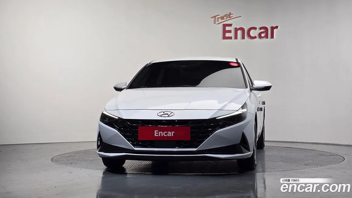 Hyundai AVANTE 2021 из KR, фото 3