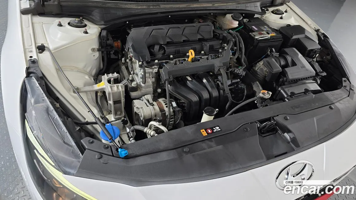 Hyundai AVANTE 2021 из KR, фото 6