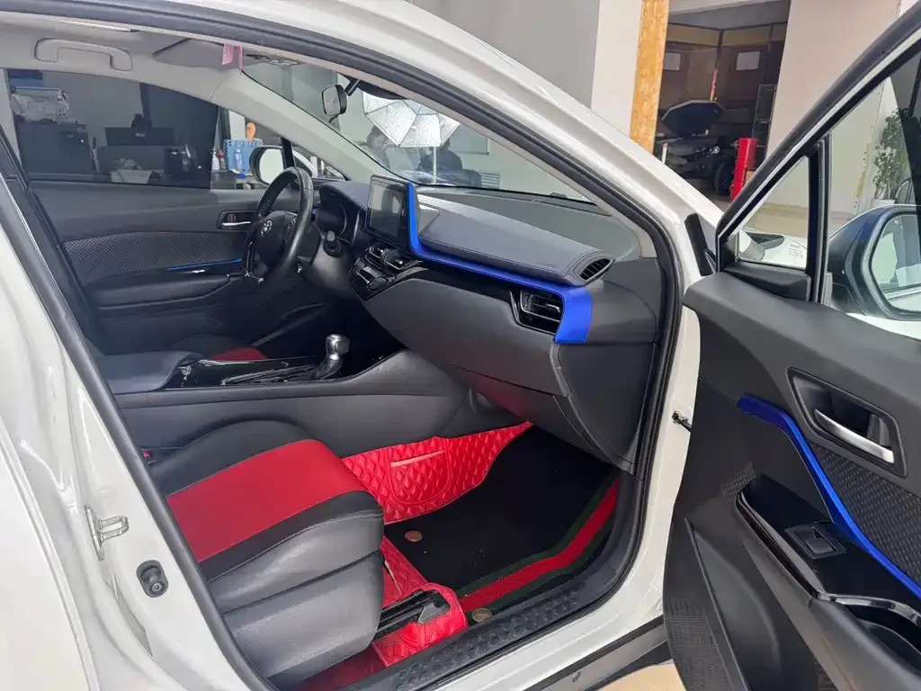 Toyota C-HR 2021 из CN, фото 10