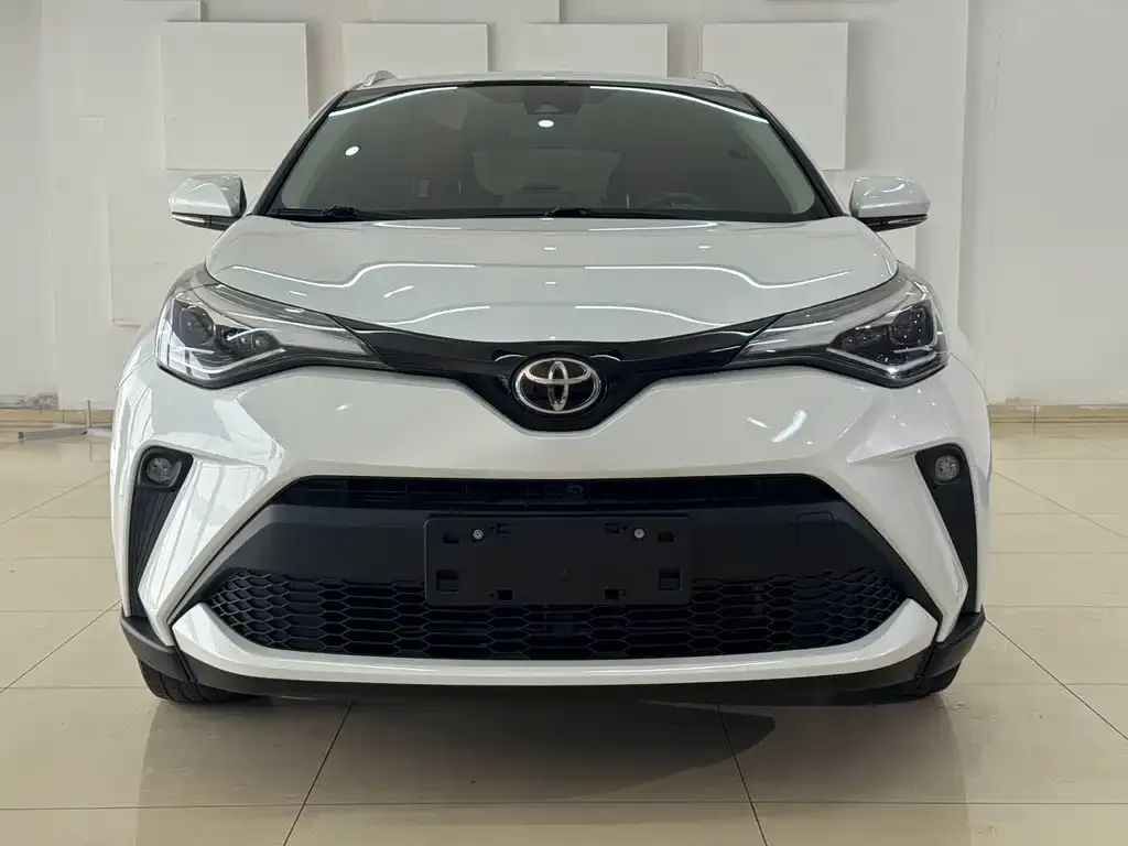 Toyota C-HR 2021 из CN, фото 2