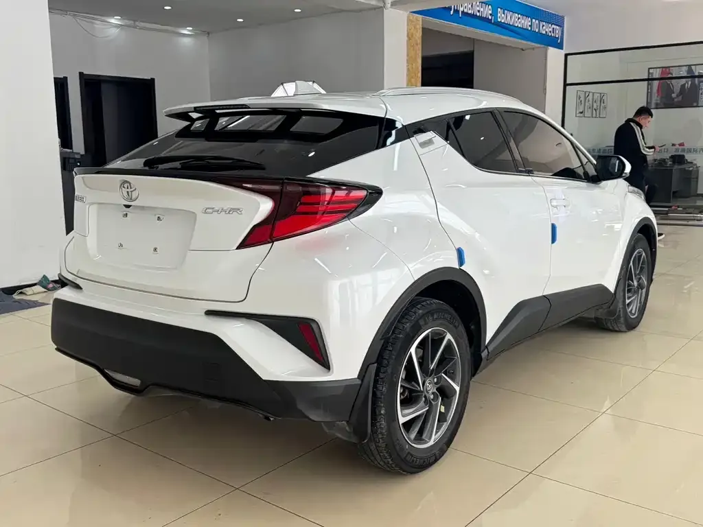 Toyota C-HR 2021 из CN, фото 6