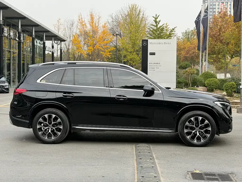 Mercedes-Benz GLC 2024 из CN, фото 3