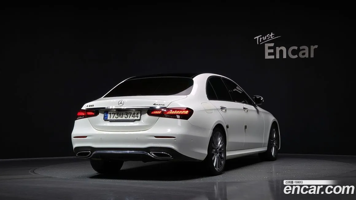 Mercedes-Benz E-Class 2021 из KR, фото 2