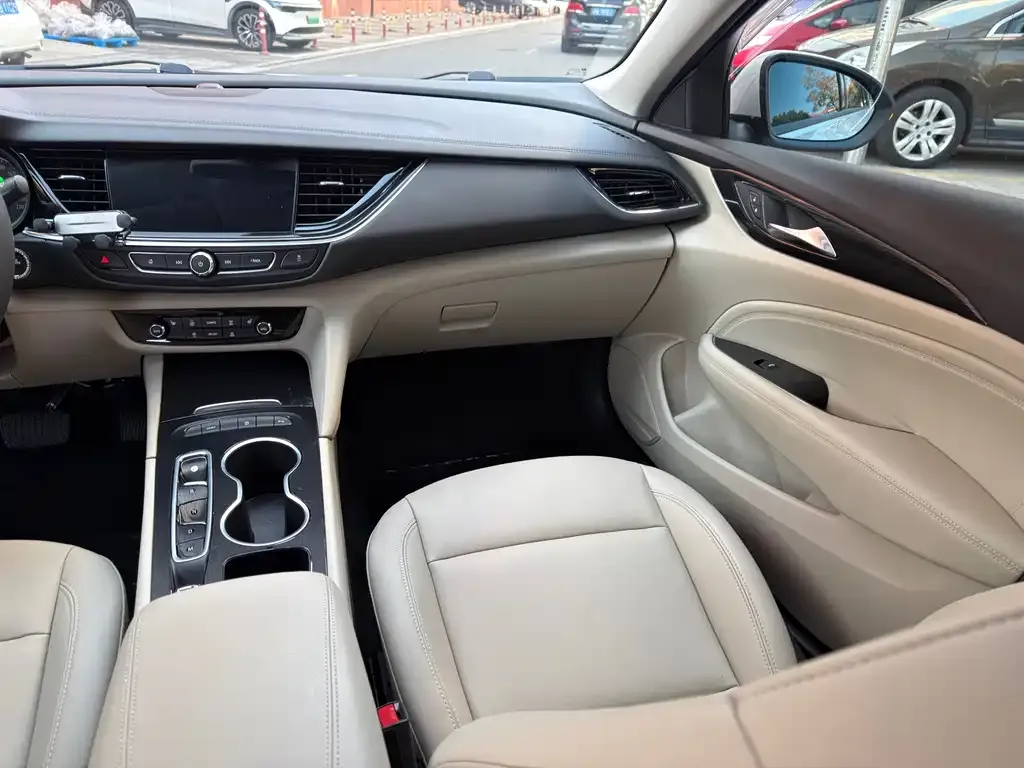 Buick Regal — фото 7