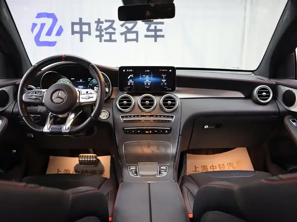 Mercedes-Benz GLC Coupe AMG — фото 10